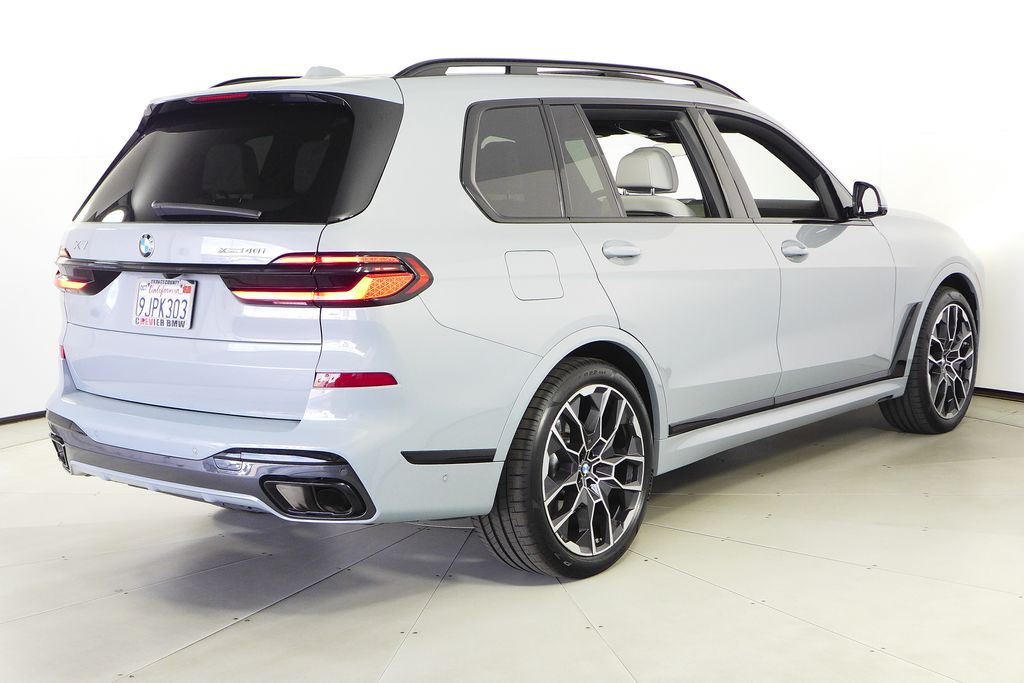 Thumbnail: 2024 BMW X7 - 7