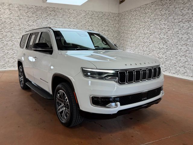 Bright White Clearcoat 2025 Jeep Wagoneer 4WD SUV / Crossover Four-Wheel Drive 8-Speed Automatic