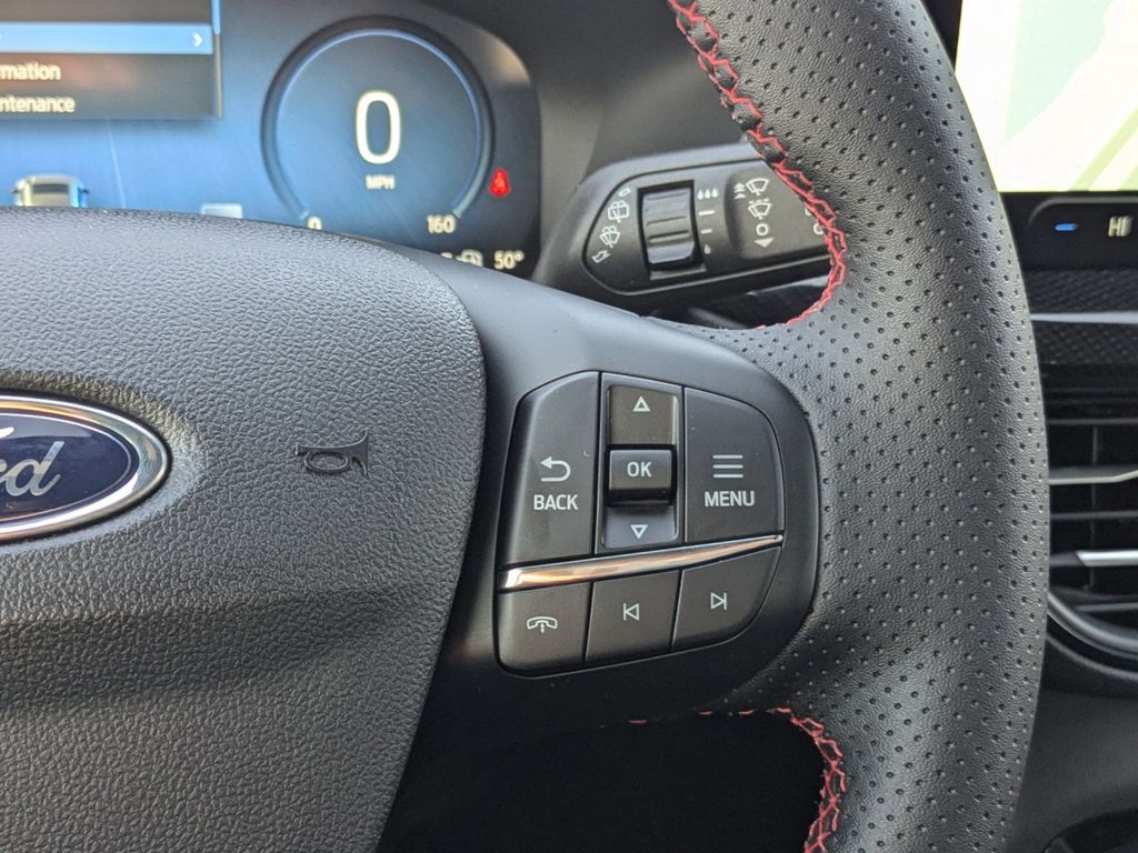 2025 Ford Escape ST-Line Elite