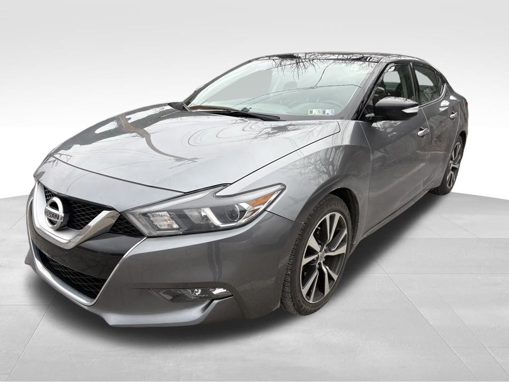 2016 Nissan Maxima SL's photo