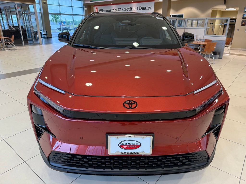 Thumbnail: 2026 Toyota C-HR - 8