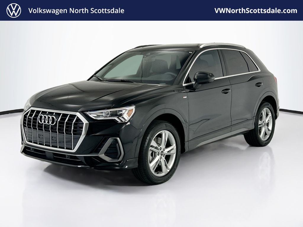 Thumbnail: 2024 Audi Q3 - 1