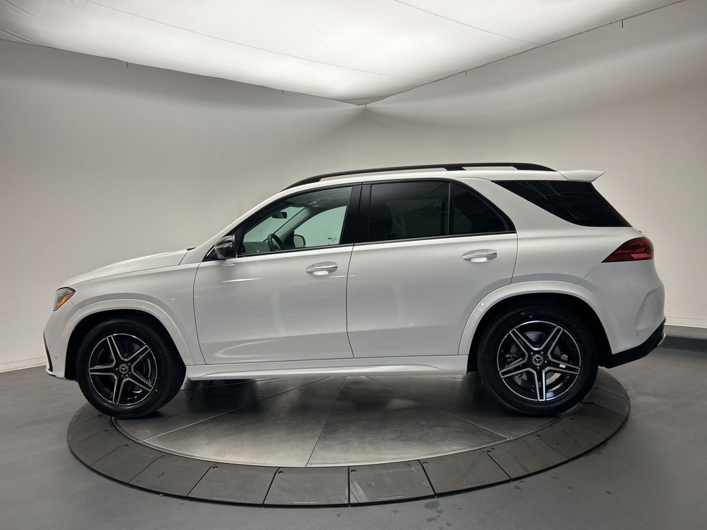 Thumbnail: 2026 Mercedes-Benz GLE - 4