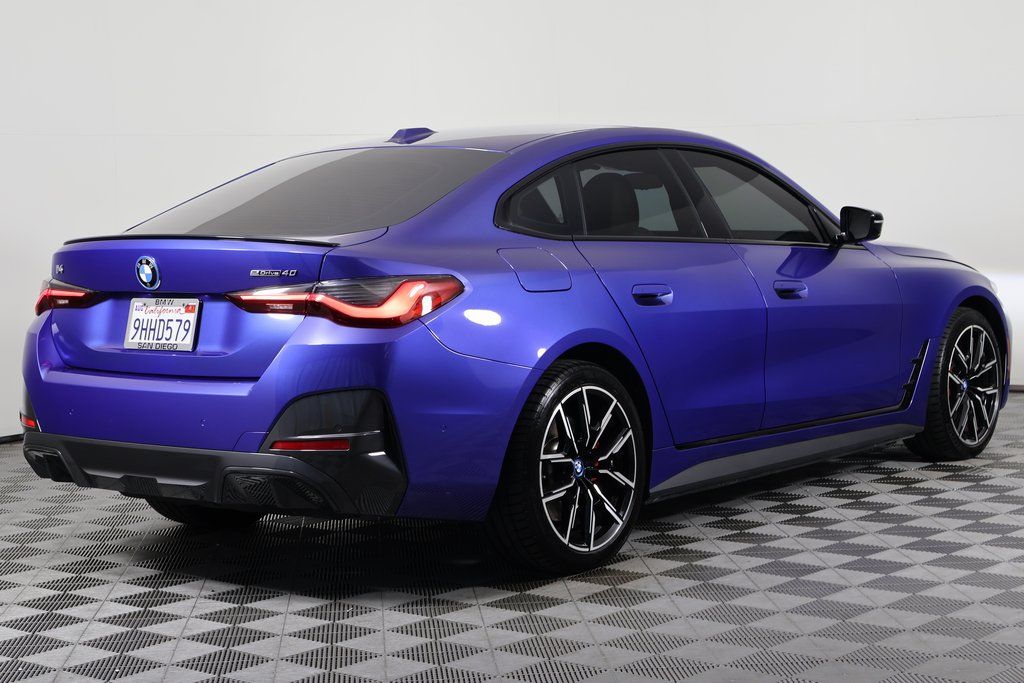 Thumbnail: 2023 BMW i4 - 4