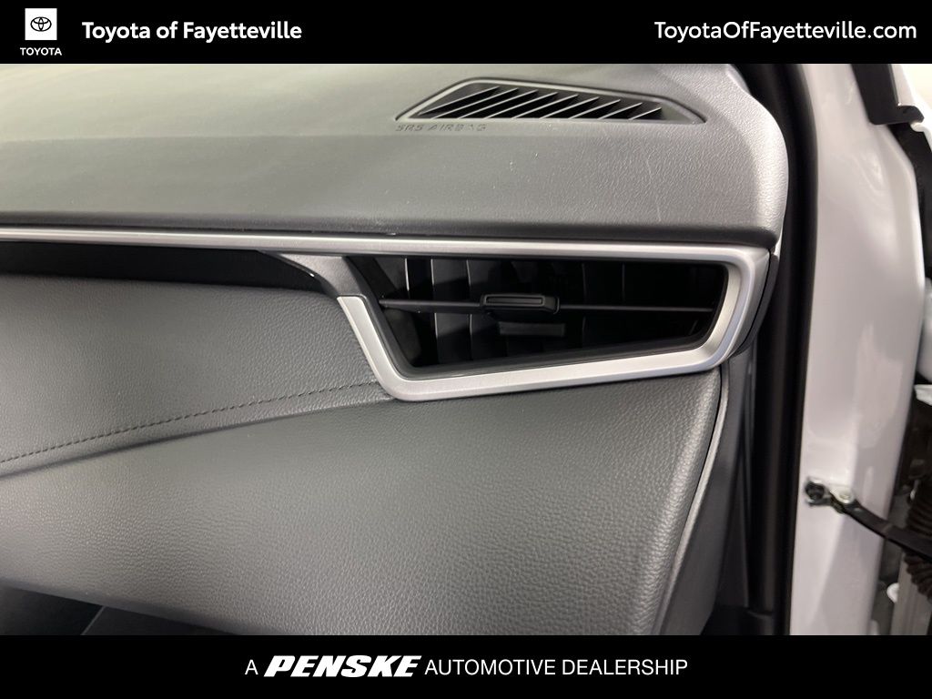 Thumbnail: 2024 Toyota Corolla - 9