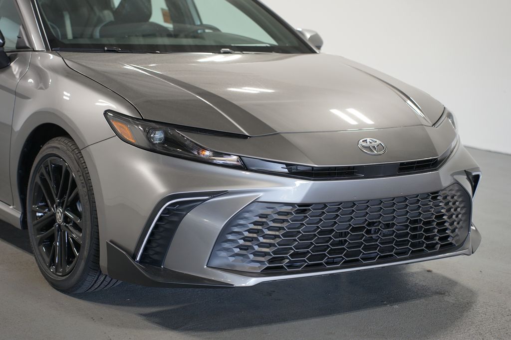 Thumbnail: 2026 Toyota Camry - 4