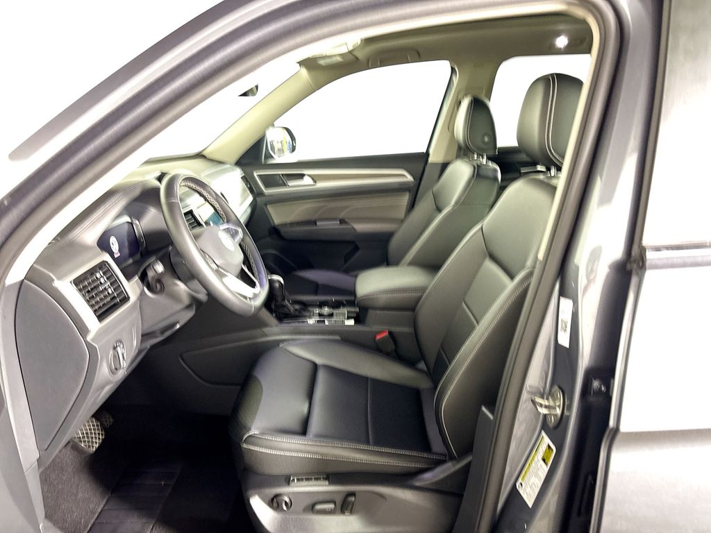 2023 Volkswagen Atlas SEL