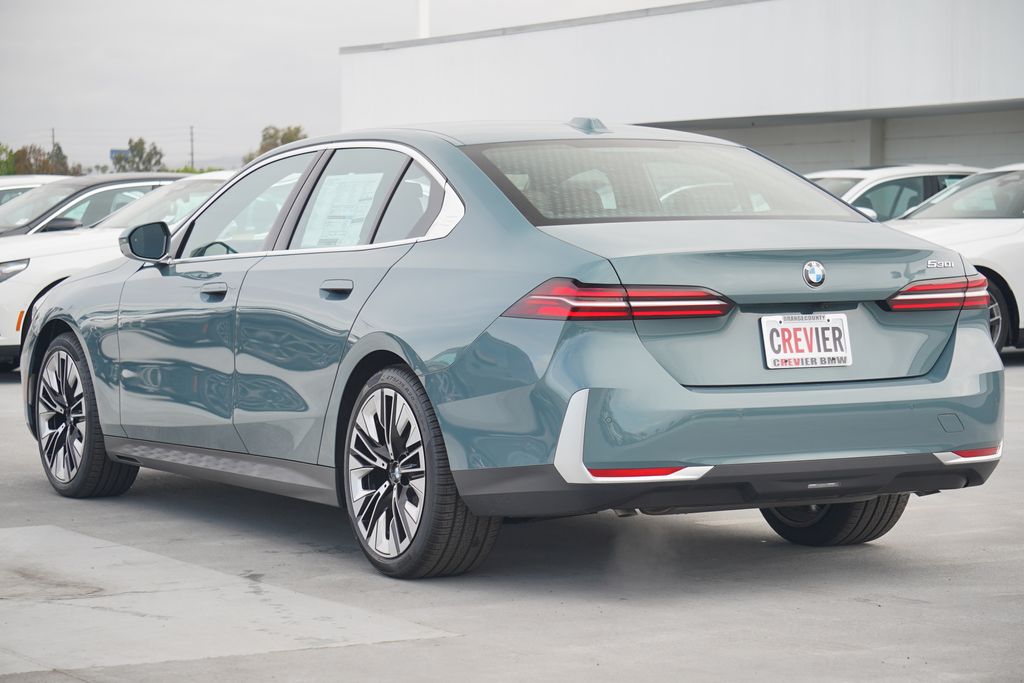 Thumbnail: 2025 BMW 5 Series - 7