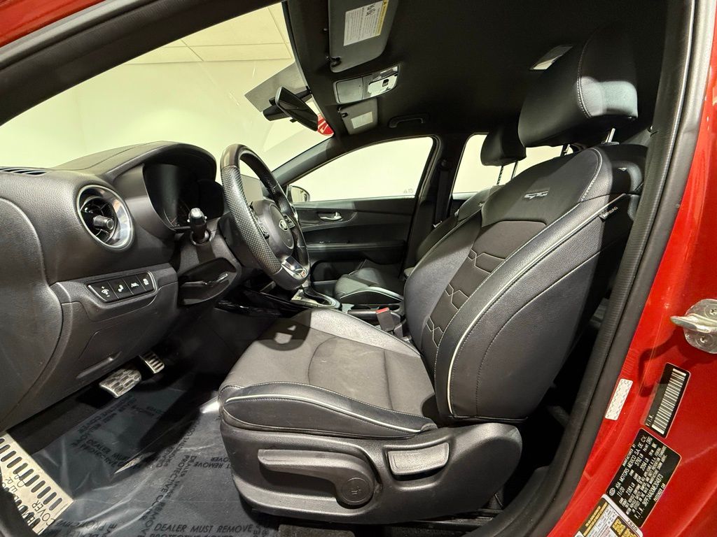 Thumbnail: 2021 Kia Forte - 12