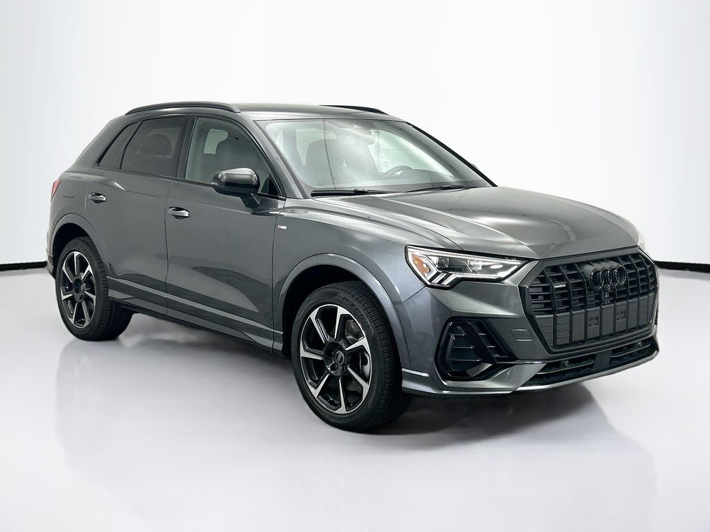 Thumbnail: 2025 Audi Q3 - 3