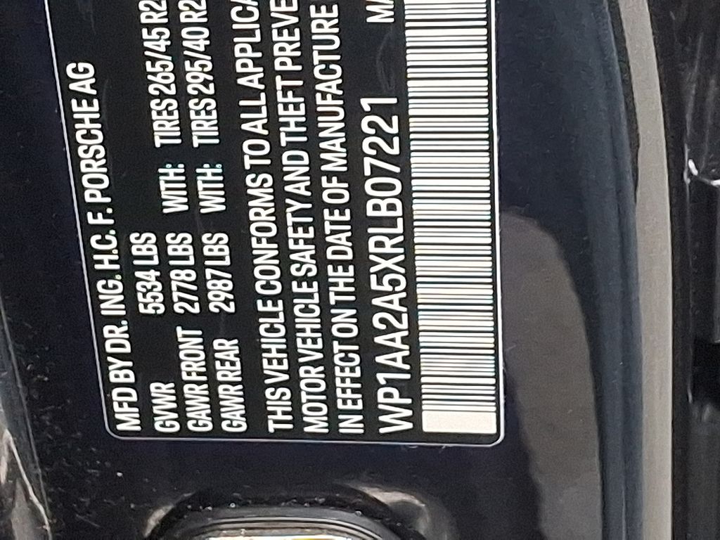 Thumbnail: 2024 Porsche Macan - 29