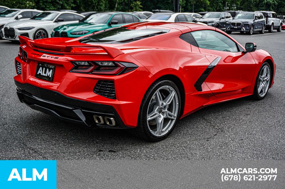 Used 2021 Red Chevrolet Stingray image 6