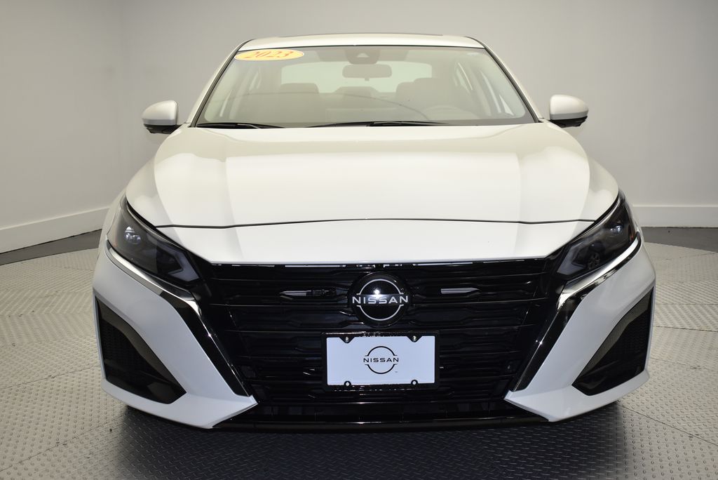 Thumbnail: 2023 Nissan Altima - 2