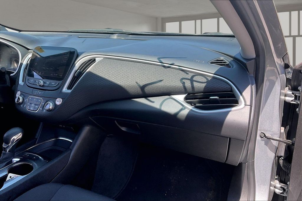 Used 2024 Chevrolet Malibu Sedan