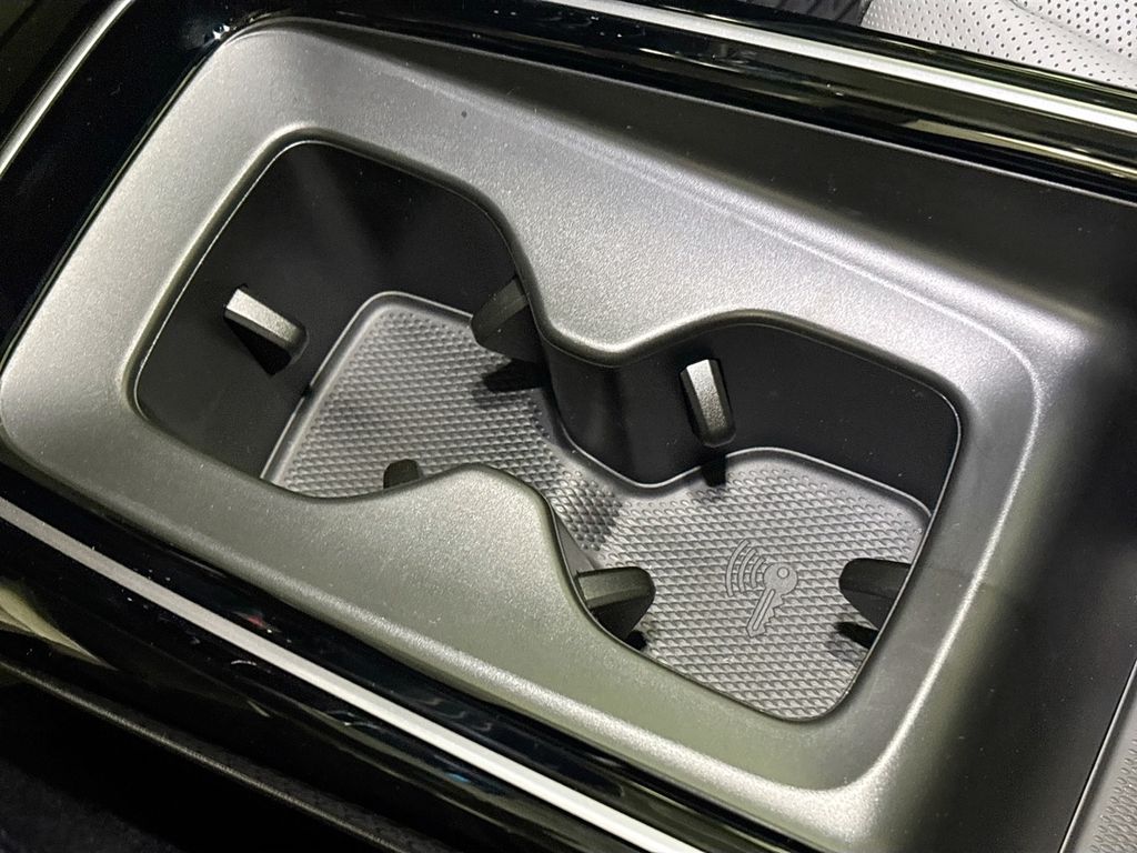 2025 Volkswagen ID.4 Pro S Plus