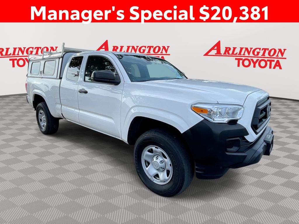 2022 Toyota Tacoma SR