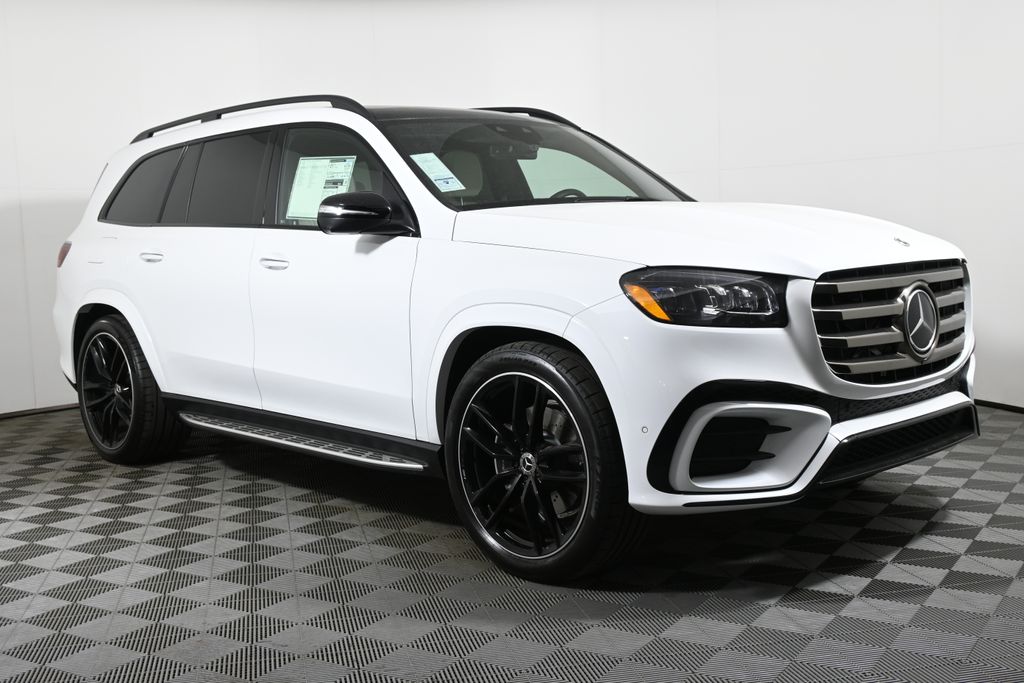 2025 Mercedes-Benz GLS 450 4MATIC 8