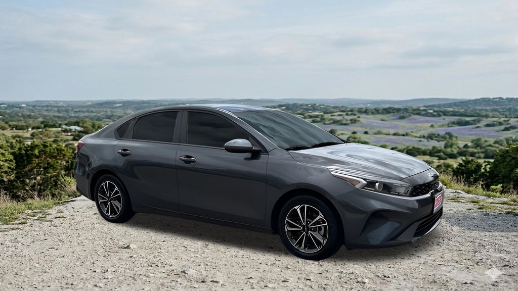 Gravity Gray 2022 Kia Forte LXS FWD Sedan Front-Wheel Drive Continuously Variable Transmission