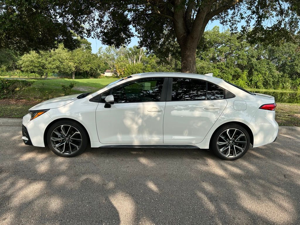 2021 Toyota Corolla SE 2