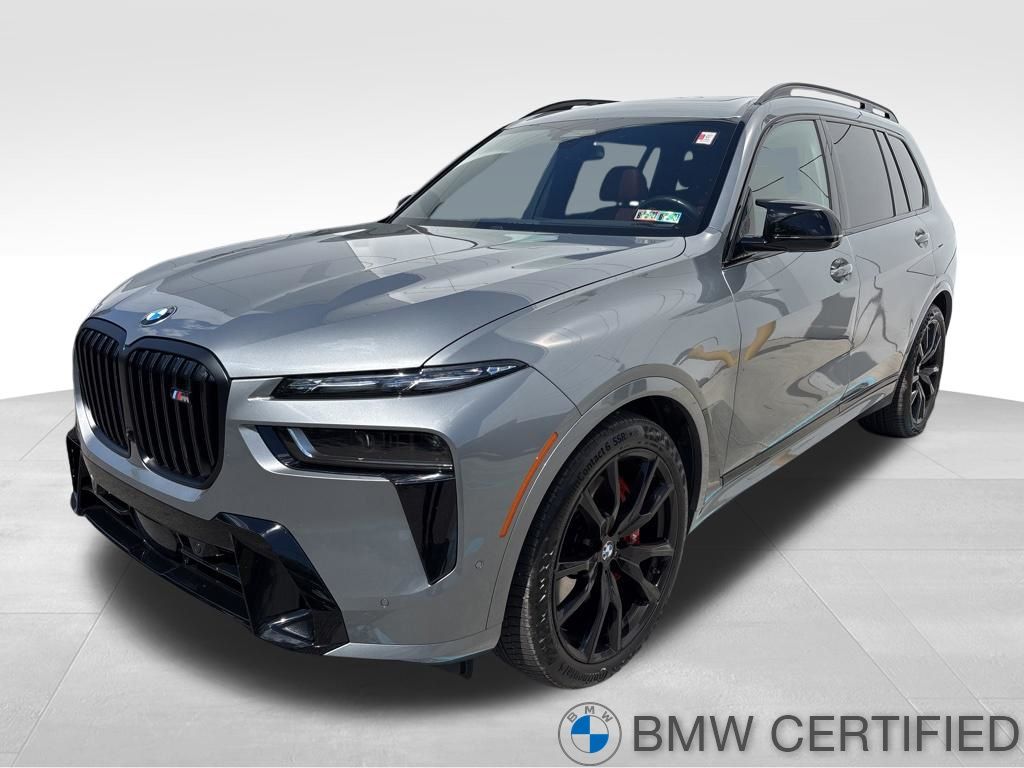 2024 BMW X7 M60i's photo
