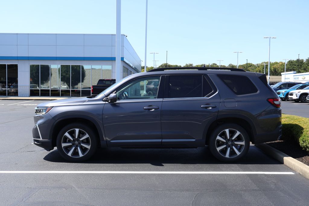 Thumbnail: 2023 Honda Pilot - 7