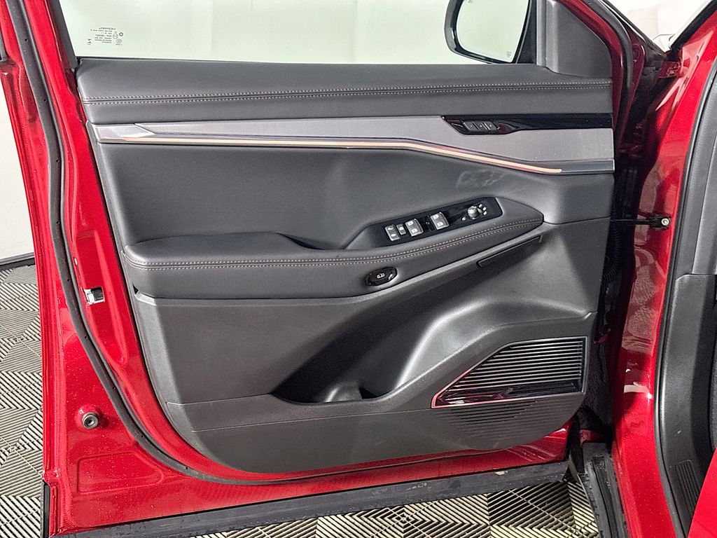 2025 Jeep Wagoneer S Limited - Photo 10