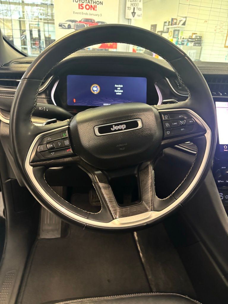 Used 2023 Jeep Grand Cherokee SUV