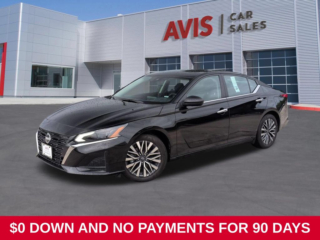 Black 2025 Nissan Altima Sedan Front-Wheel Drive Continuously Variable Transmission