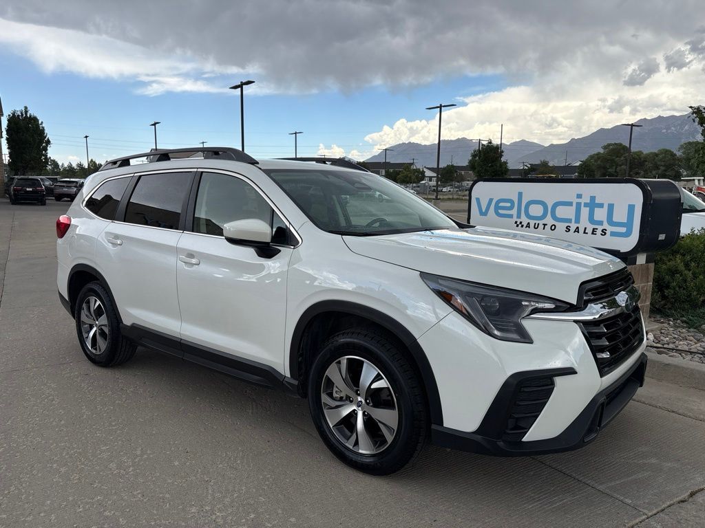 Crystal White Pearl 2025 Subaru Ascent SUV / Crossover All-Wheel Drive Continuously Variable Transmission