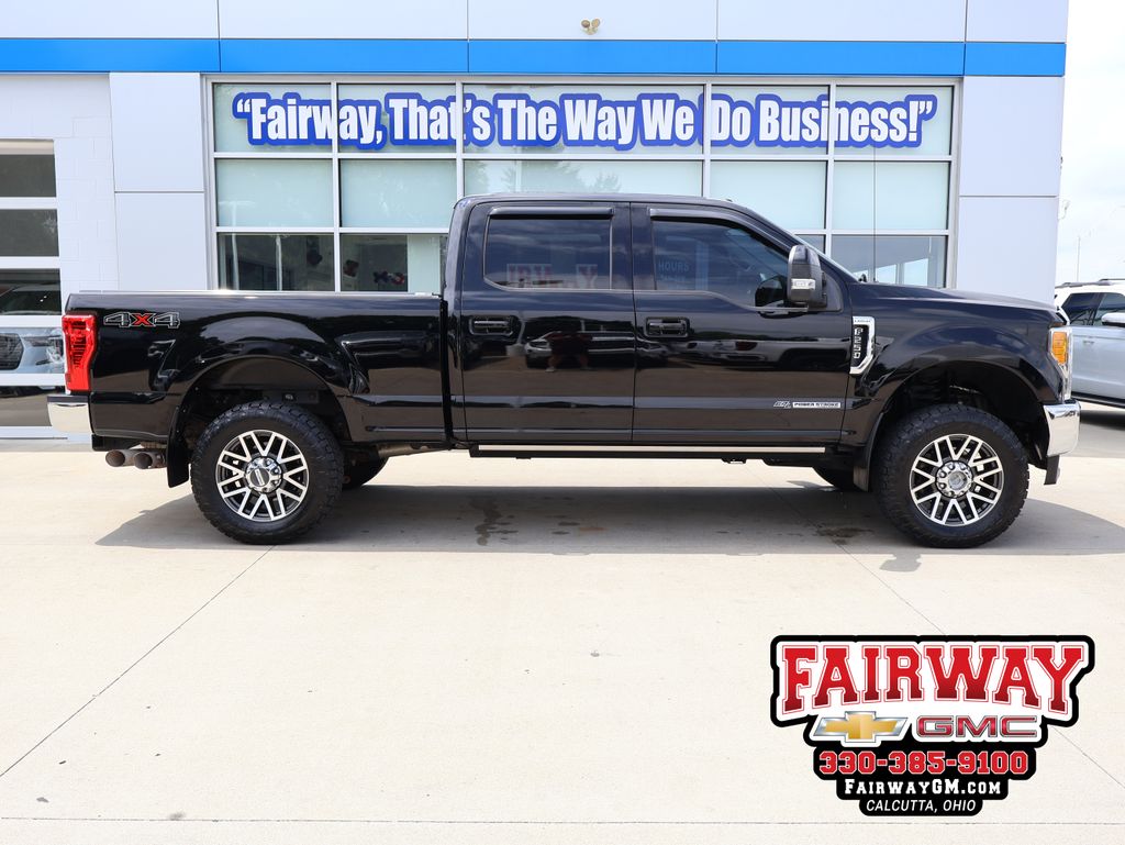 2017 Ford F-250 Super Duty Lariat Crew Cab 4WD