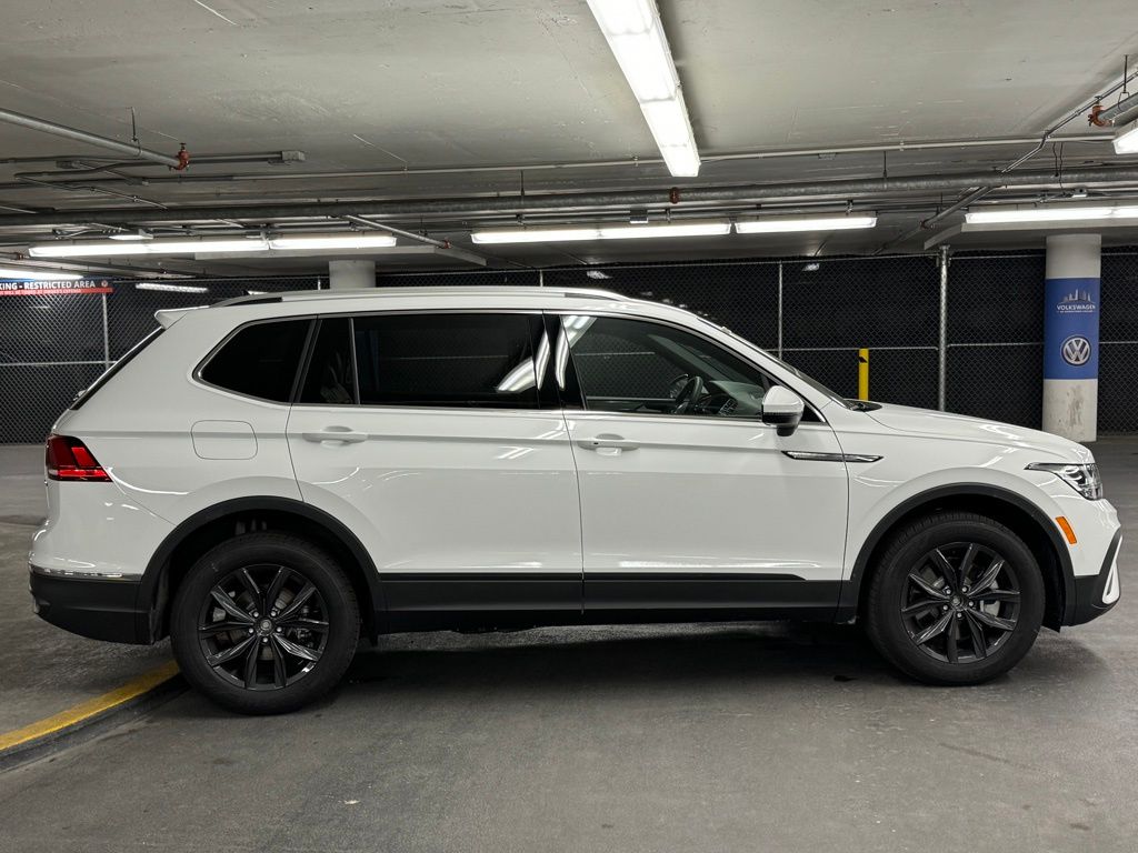 2024 Volkswagen Tiguan 2.0T SE 35