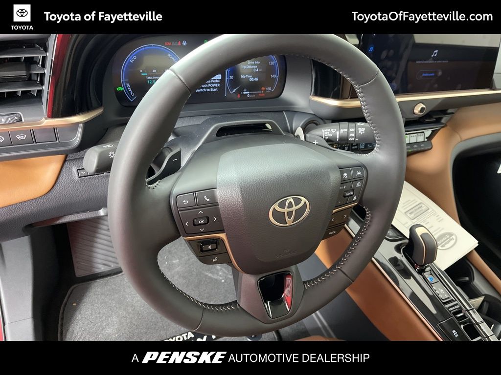 Thumbnail: 2025 Toyota Crown Signia - 27