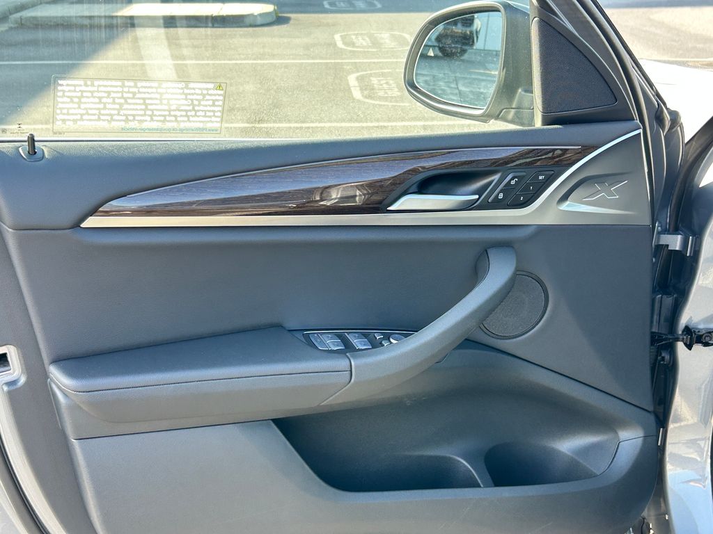 Thumbnail: 2024 BMW X3 - 11