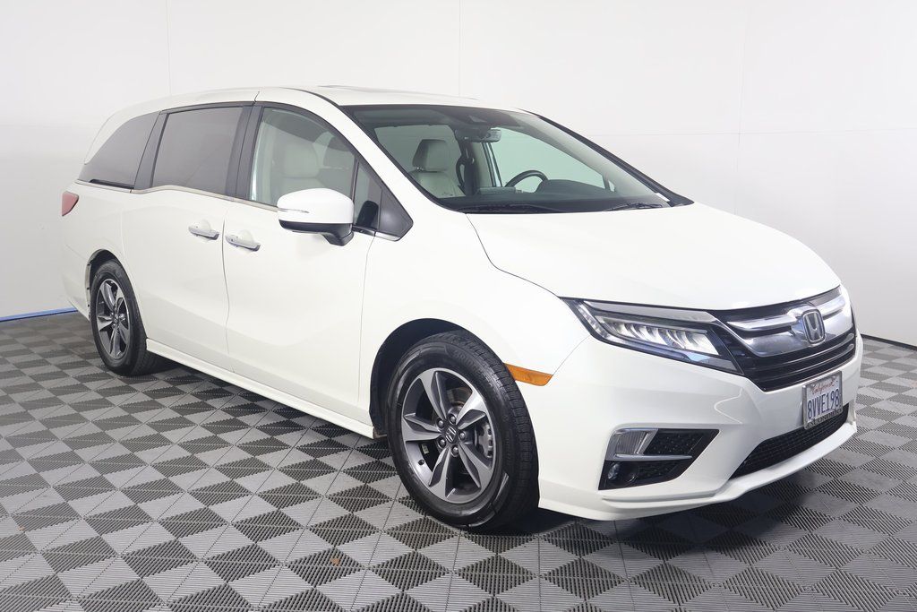 2019 Honda Odyssey Touring 3