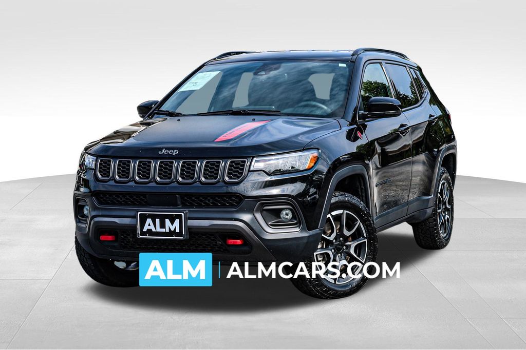 Diamond Black Crystal Pearlcoat 2024 Jeep Compass SUV / Crossover Four-Wheel Drive 8-Speed Automatic