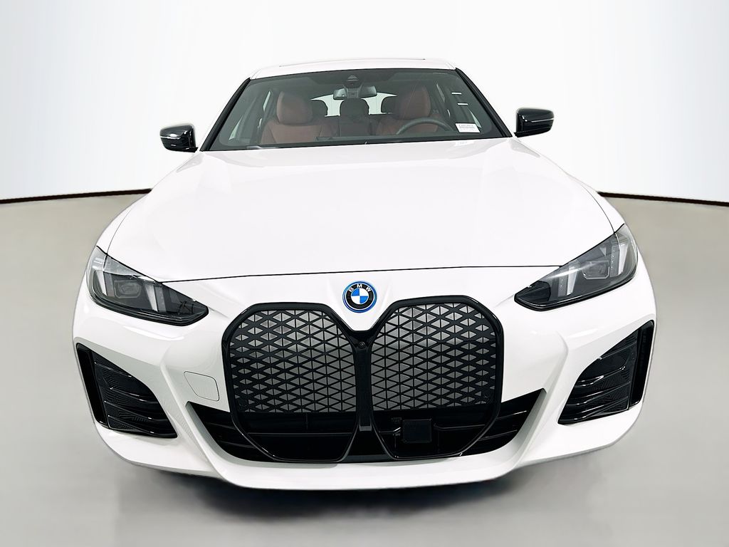 Thumbnail: 2025 BMW i4 - 2