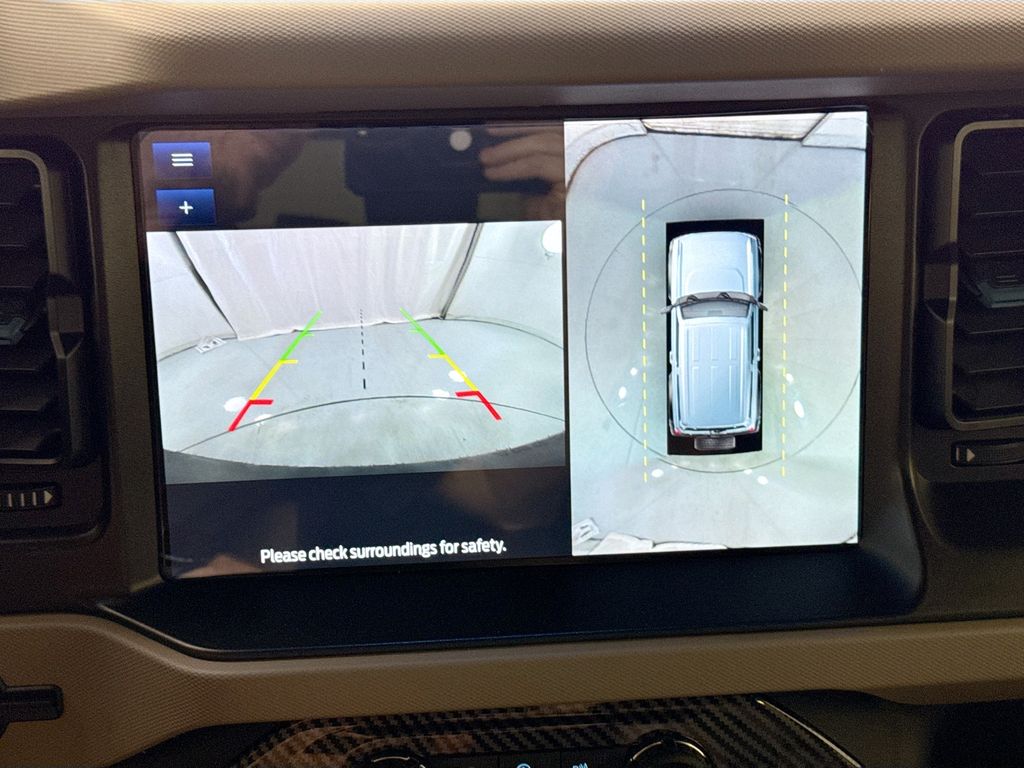 Thumbnail: 2022 Ford Bronco - 15