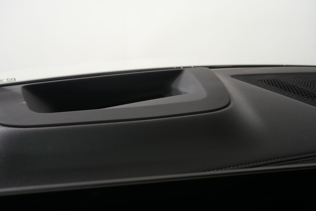 Thumbnail: 2025 BMW X5 - 24