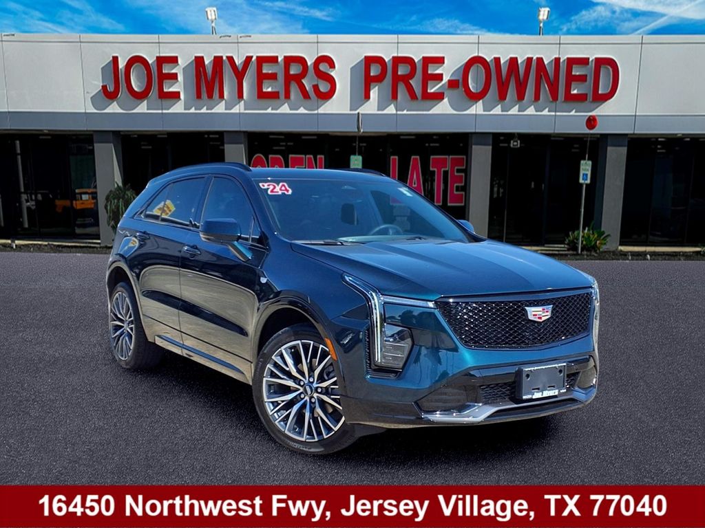 2024 Cadillac XT4 Sport Green at Tom Peacock Cadillac