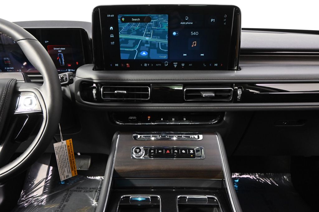 New 2026 Black Lincoln Reserve image 27