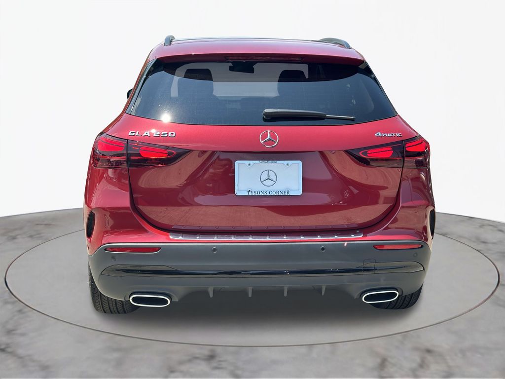 2025 Mercedes-Benz GLA 250 4MATIC 3