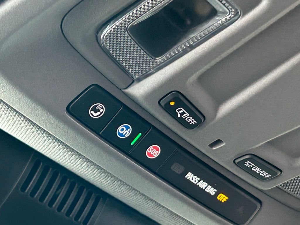 Used 2024 Glacier Blue Metallic Chevrolet Custom image 17