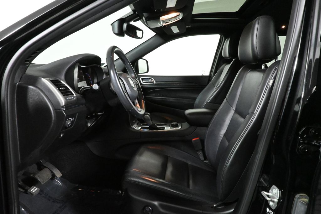 2021 Jeep Grand Cherokee Limited Edition 3