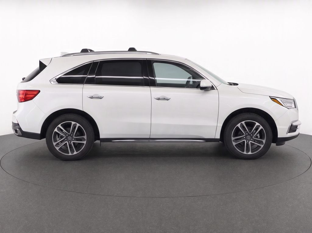 Thumbnail: 2017 Acura MDX - 2