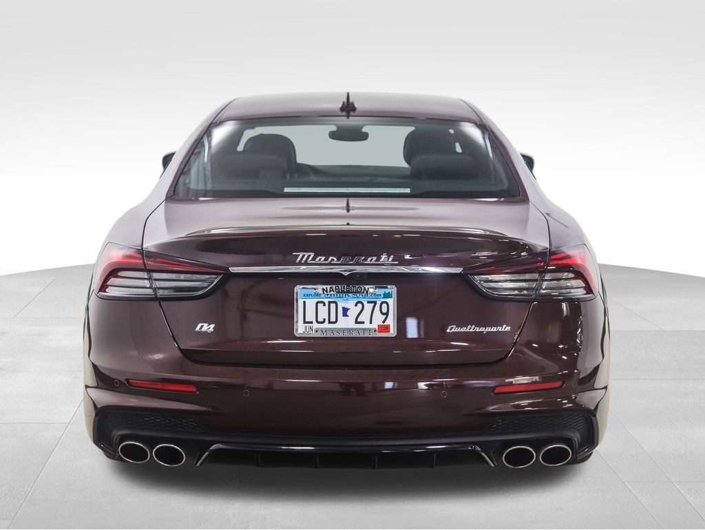 Thumbnail: 2022 Maserati Quattroporte - 4