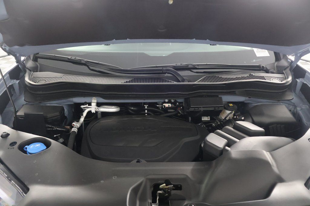 2025 Honda Ridgeline Black Edition 9
