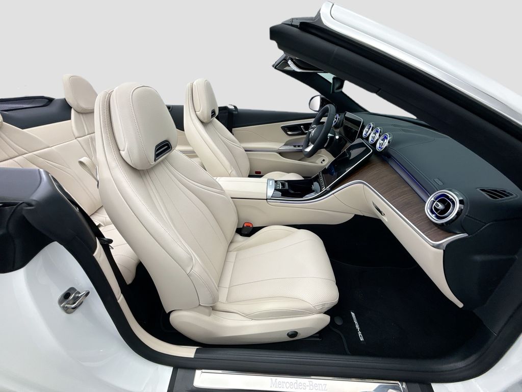 Thumbnail: 2026 Mercedes-Benz CLE - 18