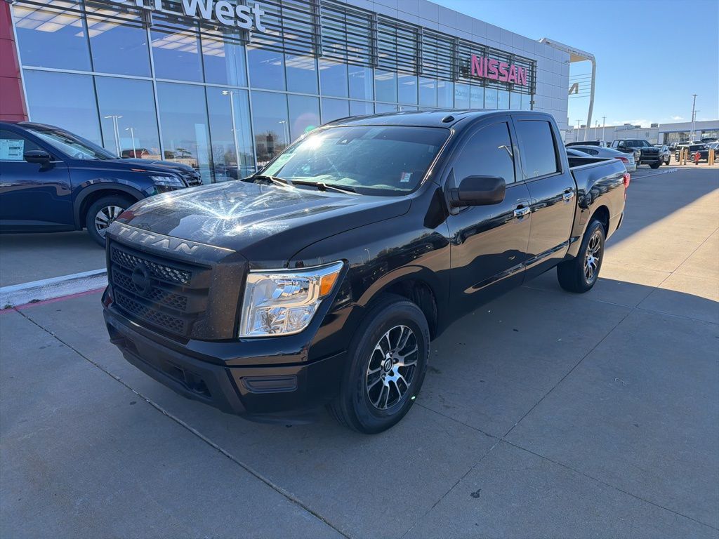 2021 Nissan Titan