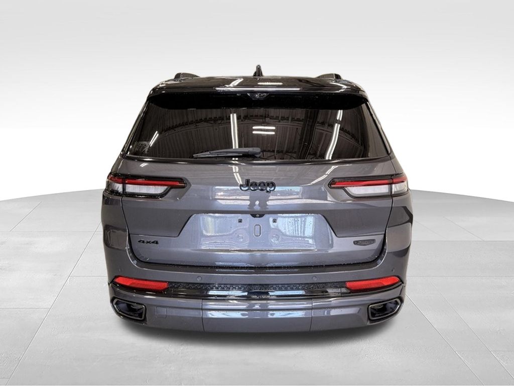 Thumbnail: 2024 Jeep Grand Cherokee L - 4