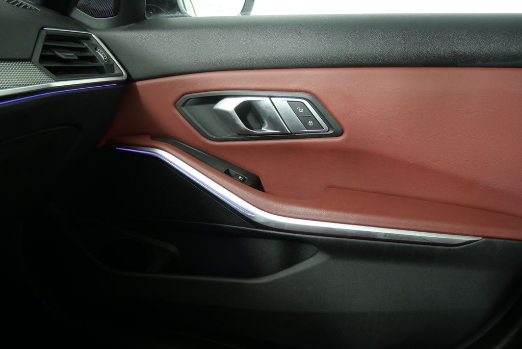 2022 BMW 3 Series 330i 24